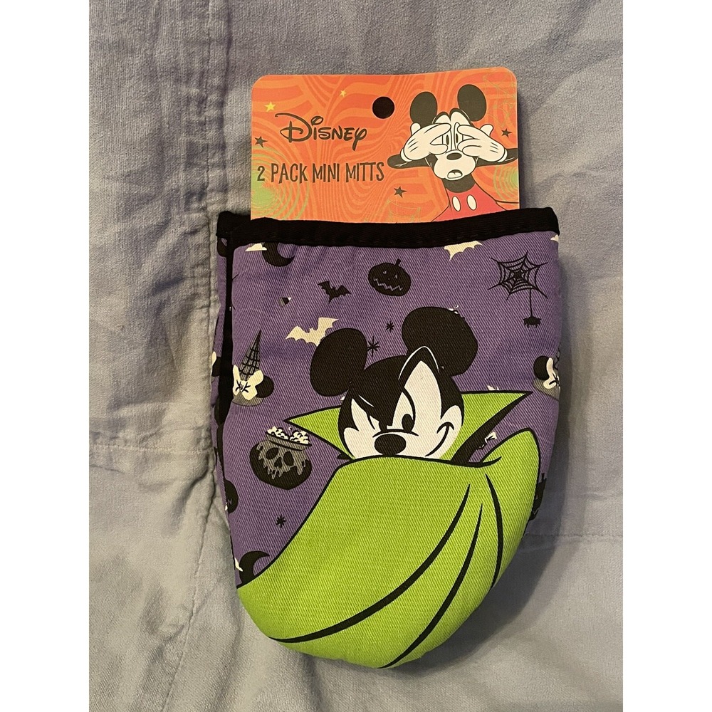 NEW Disney Mickey Mouse Halloween 2 Mini Oven Mitts‎ Vampire Mickey
